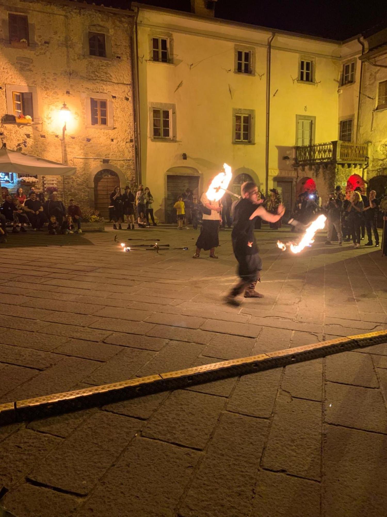 Affittacamere Dodo Villafranca in Lunigiana Exterior photo